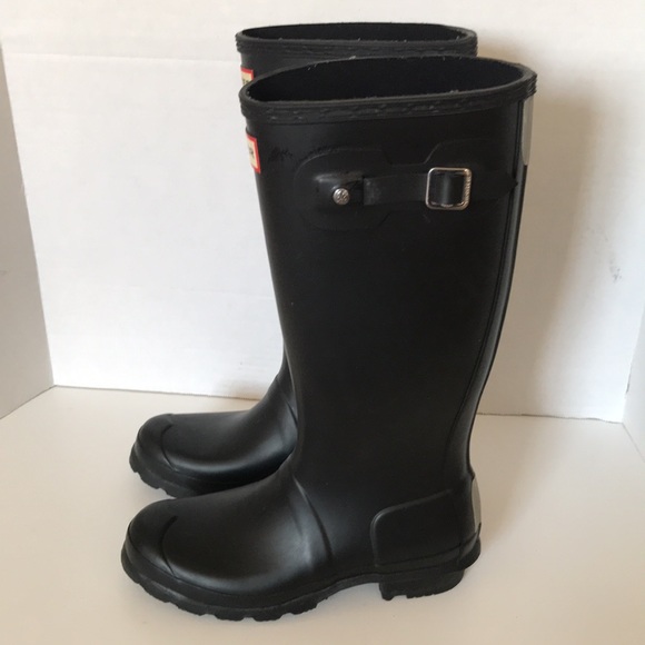 Hunter black matte rain boots size 4/5 - Picture 4 of 8